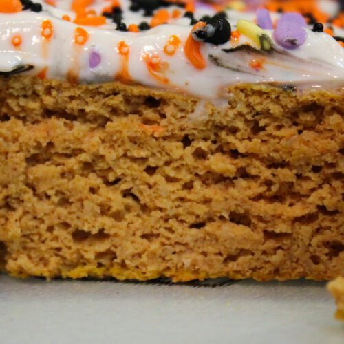 Pumpkin Spice Protein Cake with Frosting Recipe