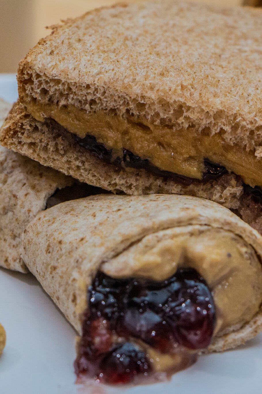 Protein Peanut Butter & Jelly Sandwiches Recipe