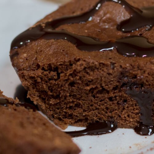 how to make eggless brownie in microwave