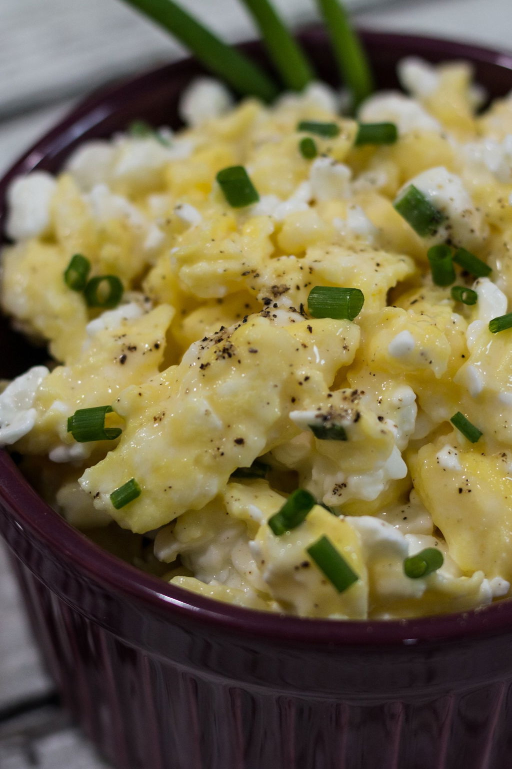 https://media.theproteinchef.co/wp-content/uploads/2016/06/Cottage-Cheese-Scramble-Recipe.jpg