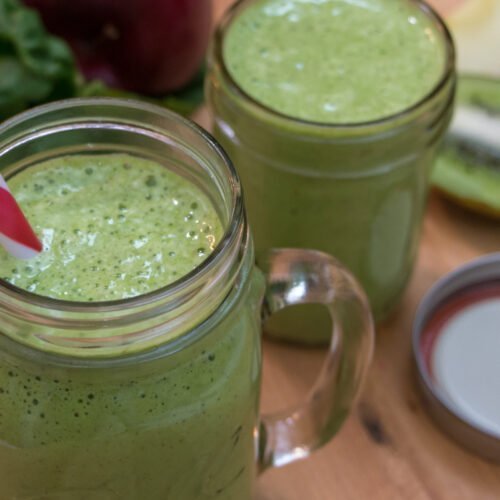 Apple Kiwi Green Energy Smoothie Recipe