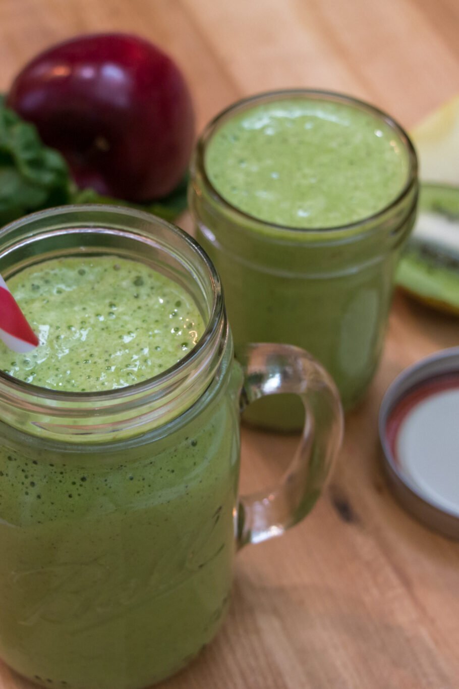 Apple Kiwi Green Energy Smoothie Recipe