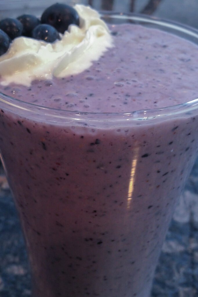 Blueberry Muffin Protein Shake Recipe