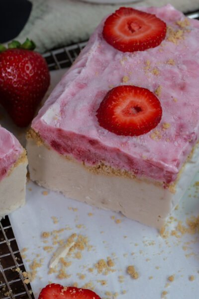 Greek Yogurt Protein Ice Cream Cake Recipe
