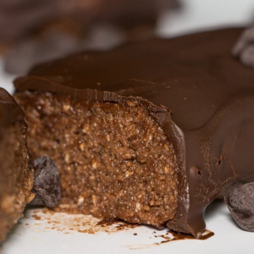 No Bake Nutella Protein Bars Recipe