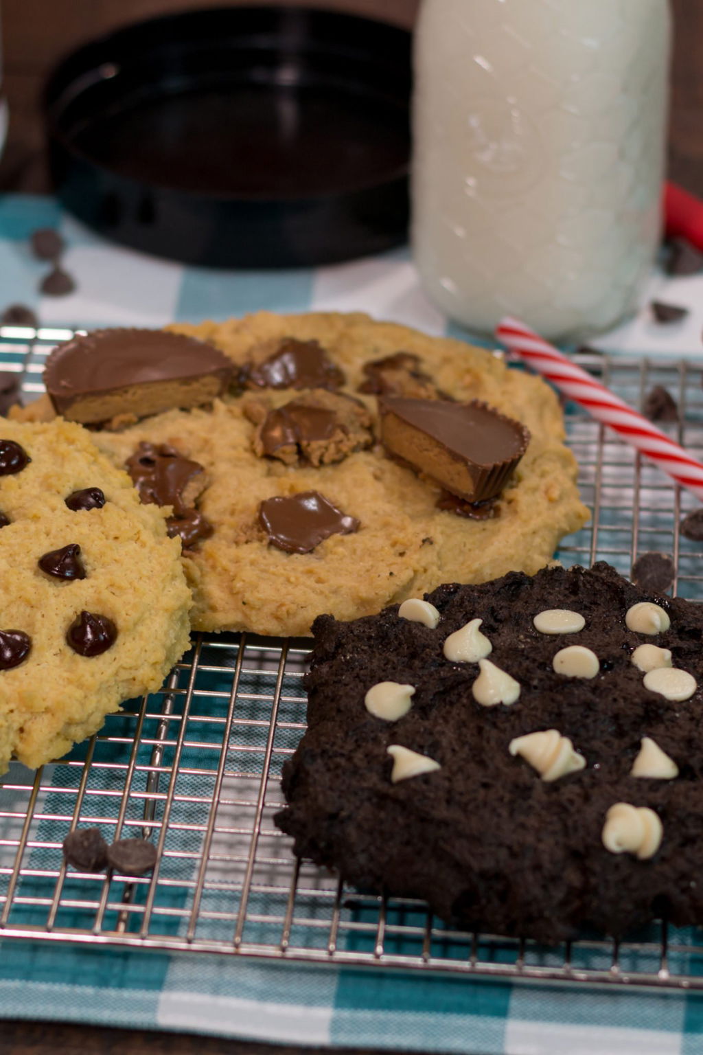 1 Minute Microwave Low Carb Cookies Recipe The Protein Chef