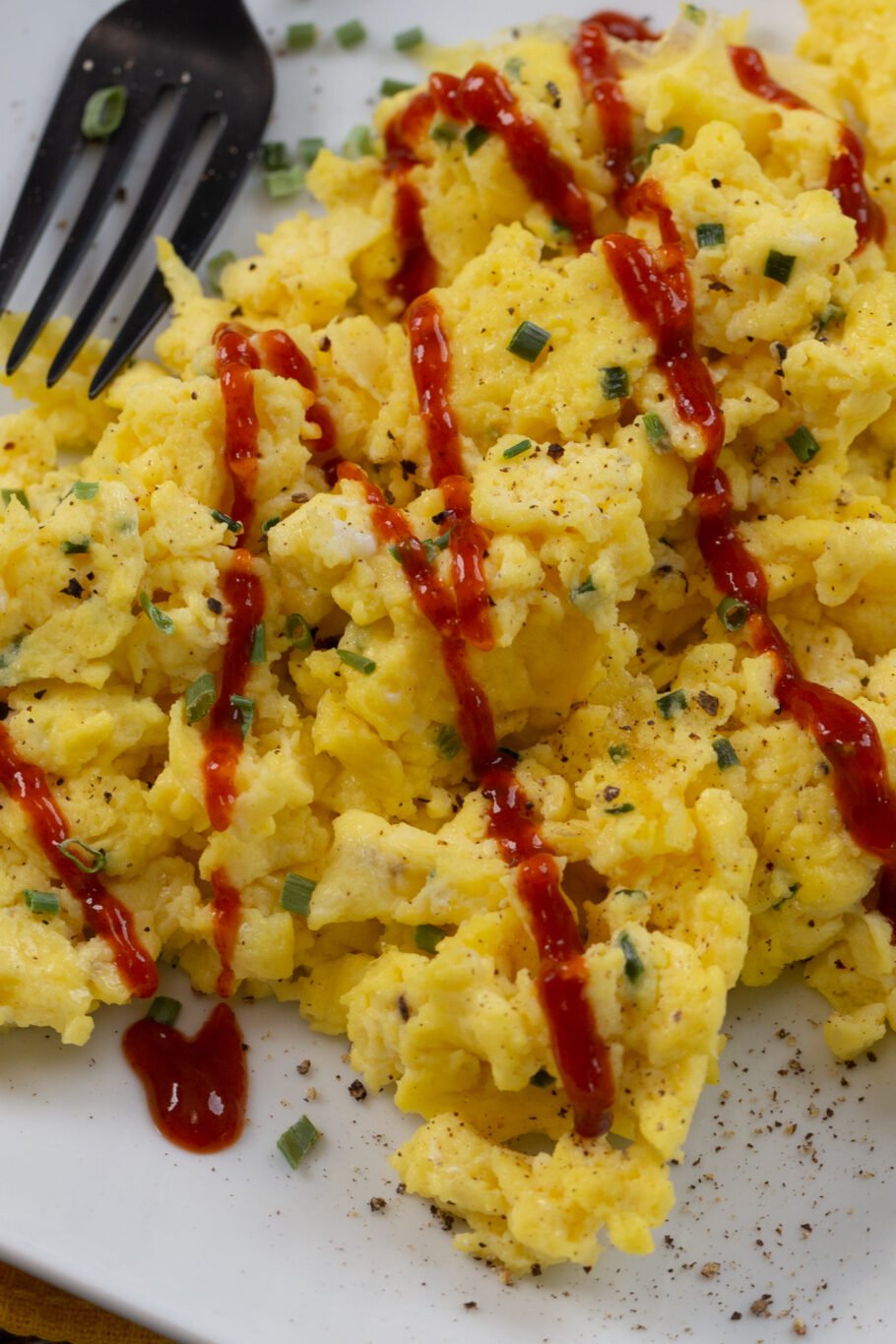 Microwave Scrambled Eggs with Cottage Cheese Recipe