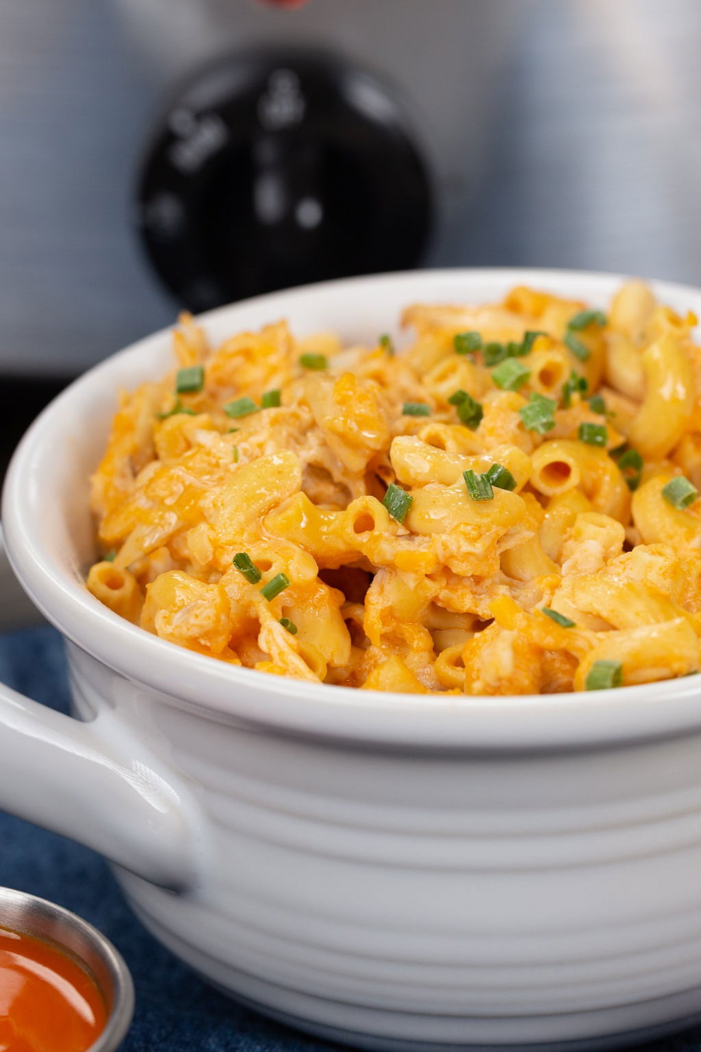 Slow Cooker Buffalo Chicken Mac & Cheese Recipe The Protein Chef