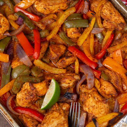 Easy Sheet Pan Chicken Fajitas Recipe