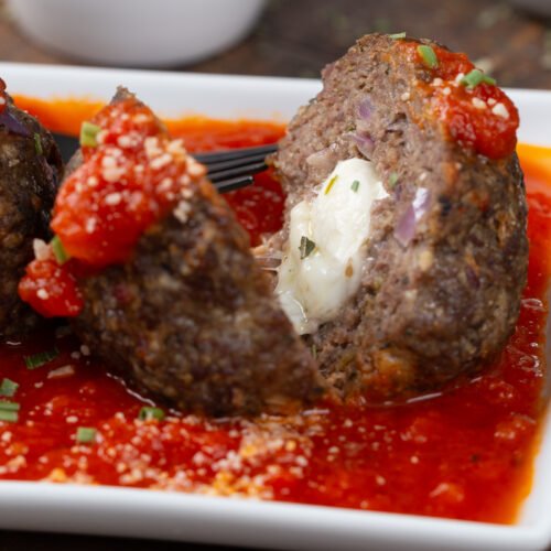 Easy Mozzarella Stuffed Meatballs Recipe
